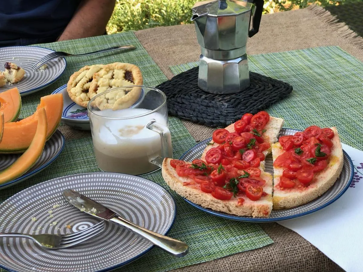 Dolce Vita In Tuscany B&B Capannori Bed & Breakfast